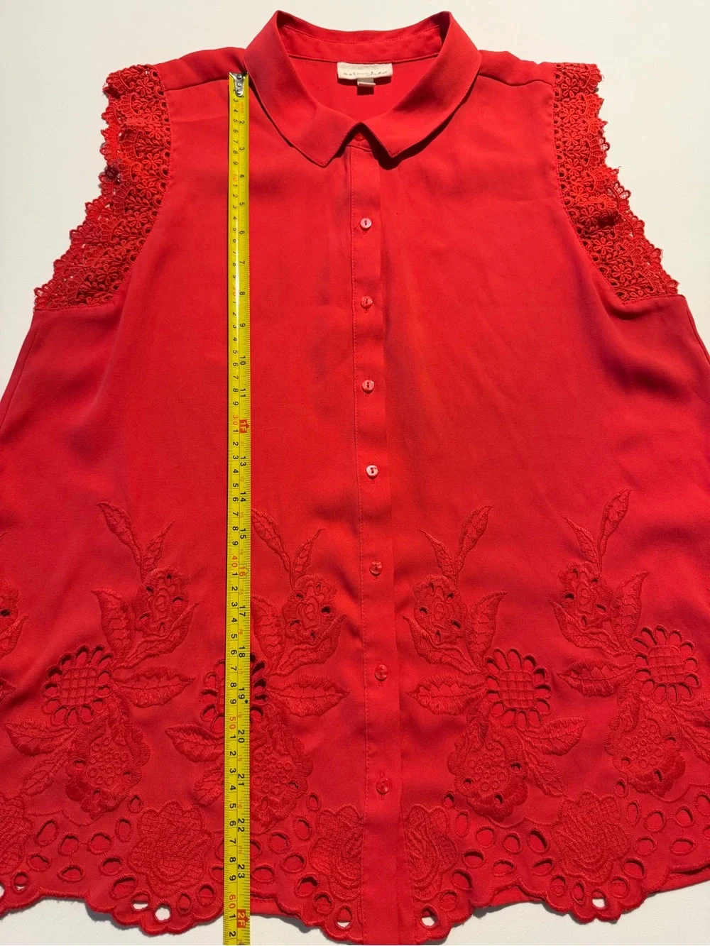 Maison Jules | Poppy Red Sleeveless Button Up Top, Eyelet, Lace Trim, Size L